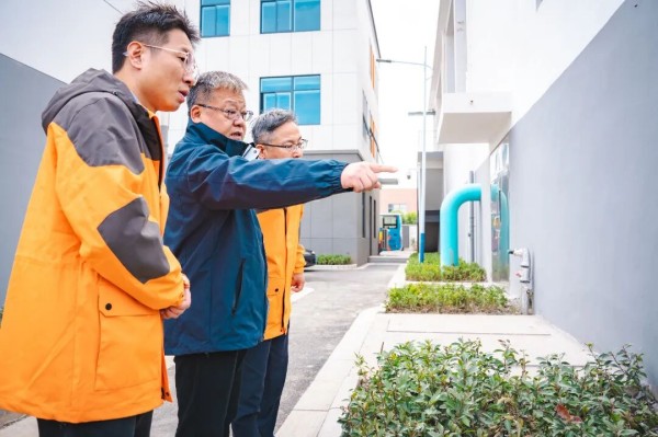 图片 4.jpg 图片 4.jpg