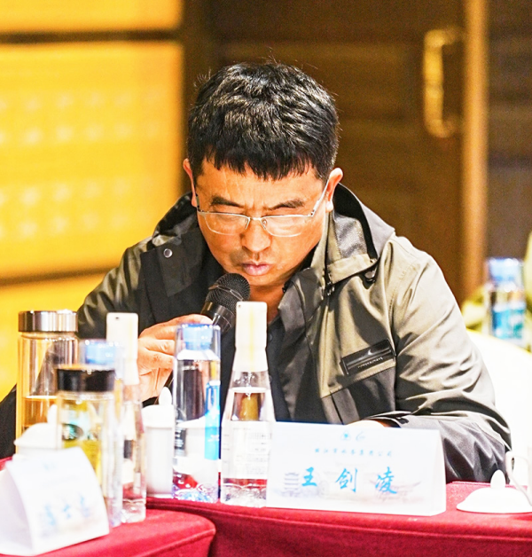 图片 4(1).png