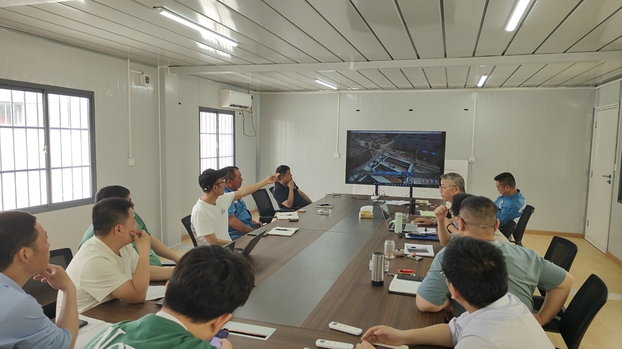 现场工地会.jpg
